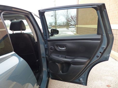 Used 2025 Honda HR-V EX-L image 40