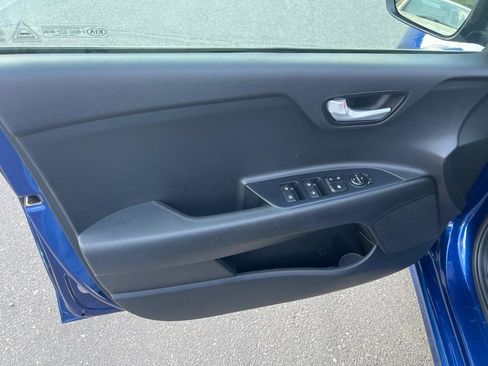 Used 2020 Kia Rio S image 11