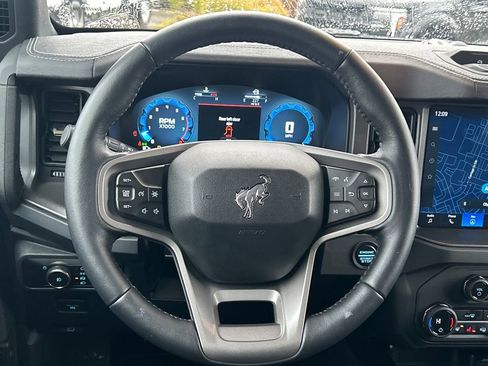 Certified 2025 Ford Bronco Badlands image 20