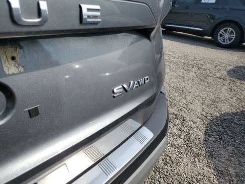 Certified 2022 Nissan Rogue SV AWD/4WD image 15