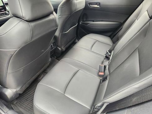 Used 2026 Toyota Corolla Cross XLE w/ Convenience Package FWD image 21