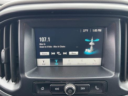 Used 2018 Chevrolet Colorado W/T w/ Custom Special Edition image 24