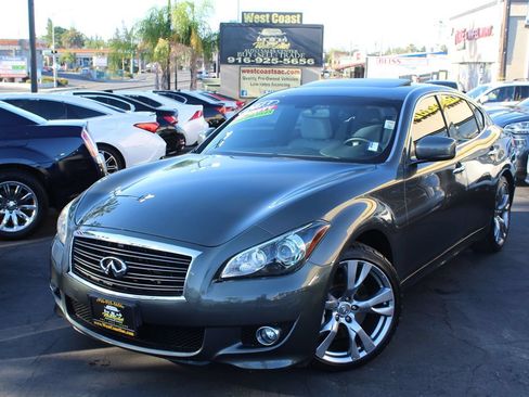 Used 2013 INFINITI M37 w/ Premium Pkg RWD image 41