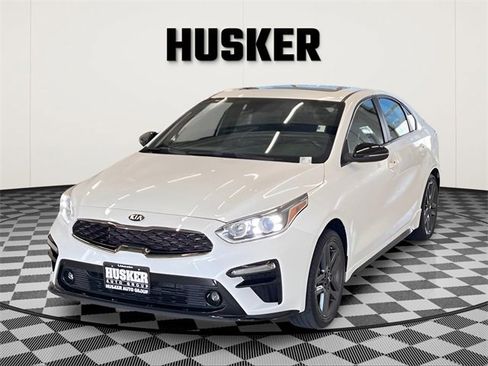 Used 2021 Kia Forte GT-Line w/ GT-Line Premium Package image 4
