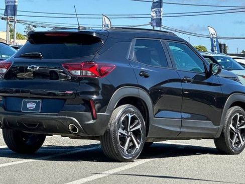 Used 2022 Chevrolet TrailBlazer RS FWD image 5