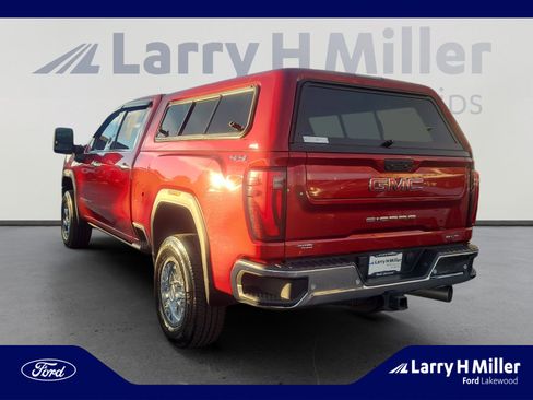 Used 2024 GMC Sierra 2500 SLT w/ SLT Premium Package image 3