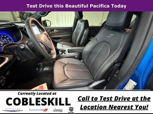 New 2026 Chrysler Pacifica Select w/ S Appearance Package AWD/4WD image 21