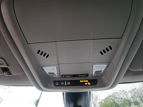 Used 2023 Chevrolet Blazer LT w/ Midnight/Sport Edition image 24