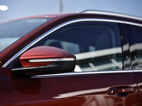 New 2025 Audi Q5 Prestige image 11