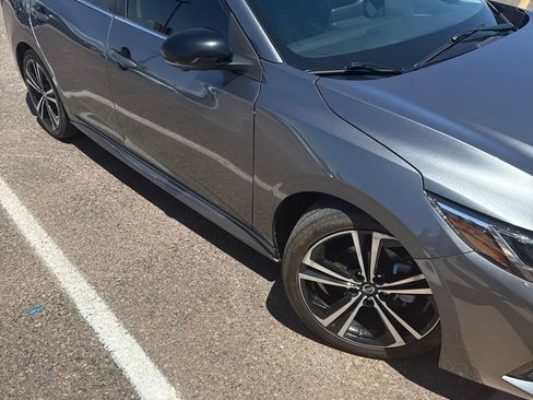Used 2023 Nissan Sentra SR w/ SR Premium Package FWD image 6