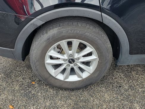 Used 2020 Kia Sorento L image 38