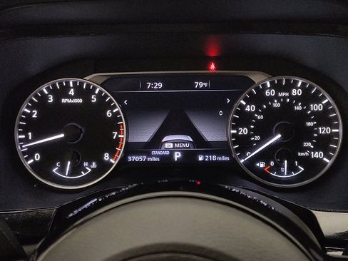 Used 2022 Nissan Pathfinder SL w/ Lighting Package (N92) FWD image 23