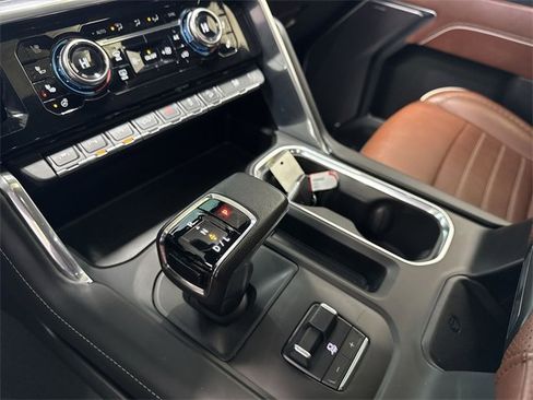 Certified 2022 GMC Sierra 1500 Denali Ultimate image 22