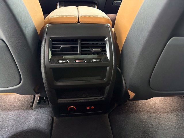 Certified 2024 BMW X5 xDrive40i w/ Parking Assistance Package AWD/4WD image 24