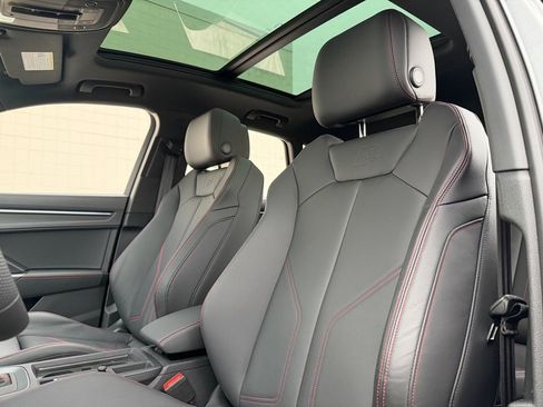 Certified 2025 Audi Q3 2.0T Premium Plus w/ Premium Plus Package image 15