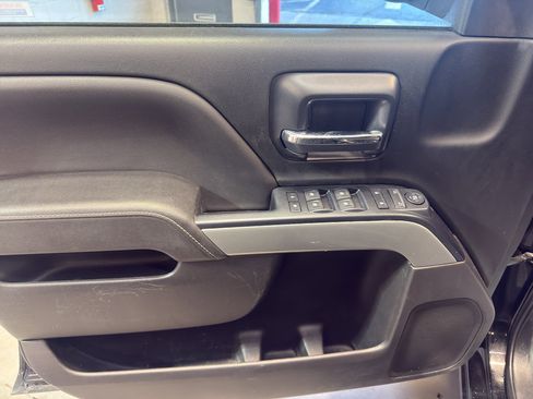 Used 2017 Chevrolet Silverado 1500 LT w/ Redline Edition image 13