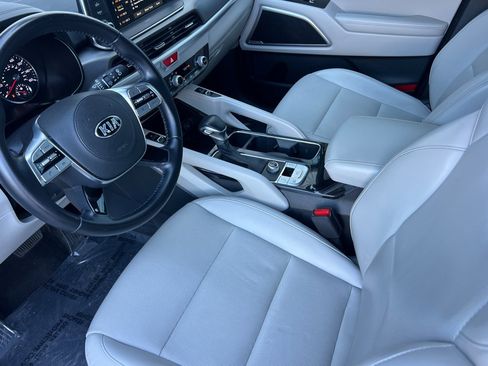 Used 2021 Kia Telluride S image 10