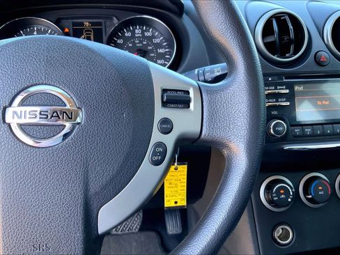 Used 2015 Nissan Rogue S w/ Convenience Package AWD/4WD image 24