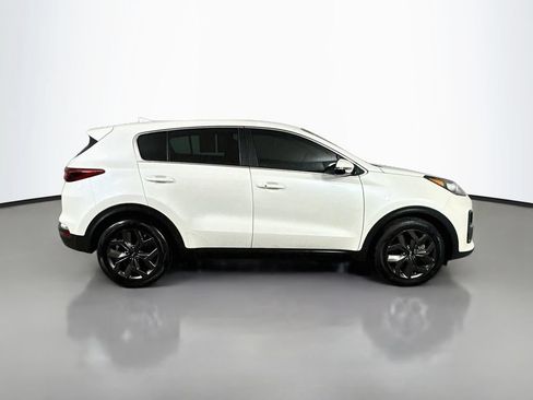 Used 2022 Kia Sportage LX w/ LX FWD Value Edition Package image 7