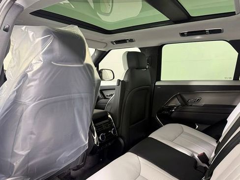 New 2026 Land Rover Range Rover Sport Dynamic SE AWD/4WD image 23