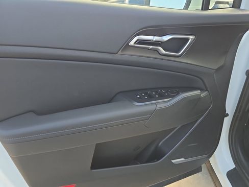 New 2026 Kia Sportage EX AWD/4WD image 18