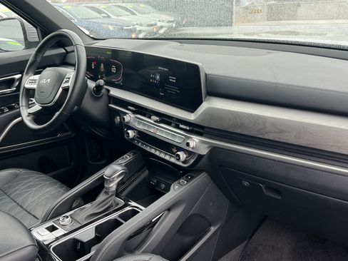 Used 2023 Kia Telluride EX X-Line image 13