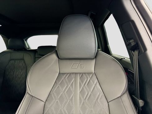 New 2026 Audi SQ5 Premium Plus AWD/4WD image 17