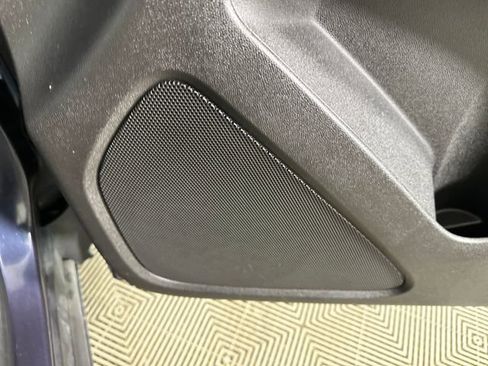 Used 2018 Chevrolet Equinox LS image 29