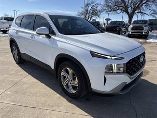 Used 2023 Hyundai Santa Fe SE video 1