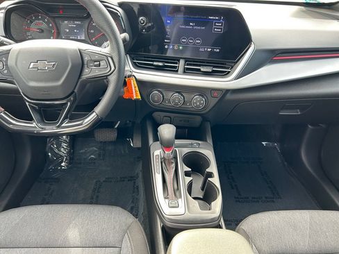 Certified 2024 Chevrolet Trax RS w/ Driver Confidence Package FWD image 15