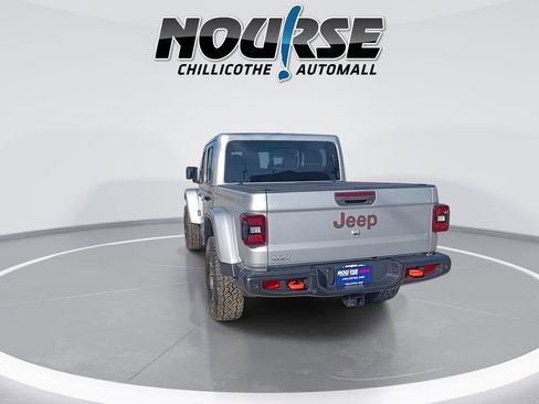 Used 2024 Jeep Gladiator Mojave image 7