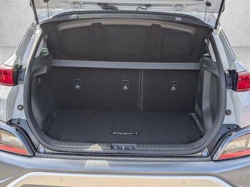 Used 2022 Hyundai Kona Limited FWD image 6