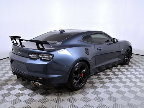 Used 2023 Chevrolet Camaro SS RWD image 7