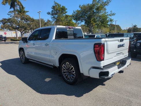 Used 2024 GMC Sierra 1500 Denali Ultimate image 8