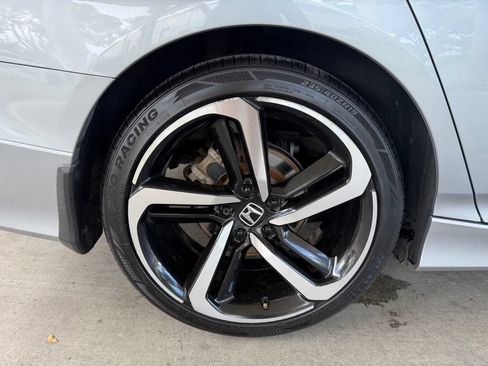 Used 2020 Honda Accord Sport image 17