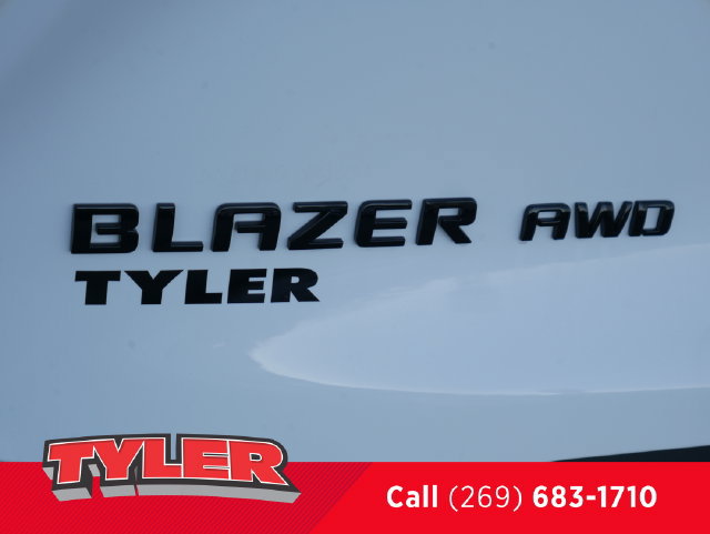 New 2026 Chevrolet Blazer LT w/ Convenience Package AWD/4WD image 13