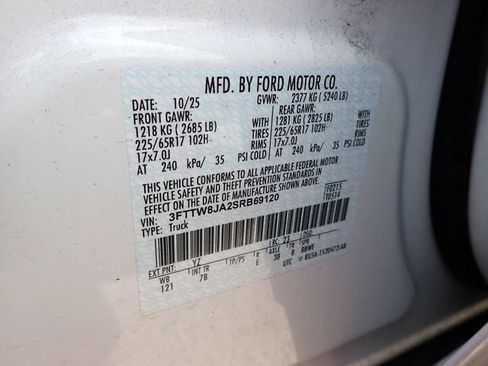Used 2025 Ford Maverick XLT w/ Equipment Group 302A AWD/4WD image 13
