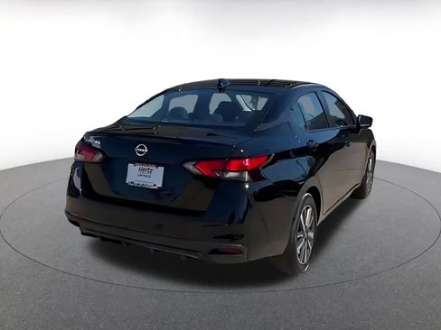 Used 2025 Nissan Versa SV image 14