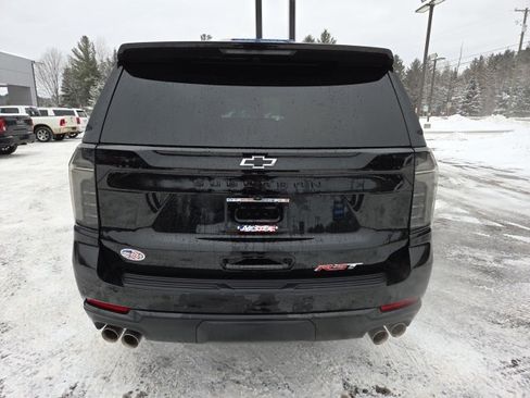 Used 2025 Chevrolet Suburban RST image 29