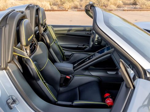 Used 2015 Porsche 918 Spyder AWD/4WD image 14