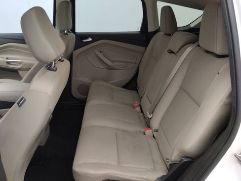 Used 2018 Ford Escape SE w/ Ford Safe & Smart Package FWD image 18