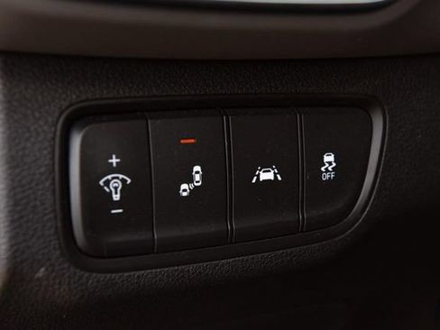 Used 2020 Hyundai Santa Fe SEL FWD image 10
