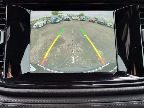 Used 2021 Dodge Durango SXT AWD/4WD image 9