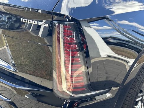 New 2026 Cadillac Escalade IQ Luxury 1 image 8