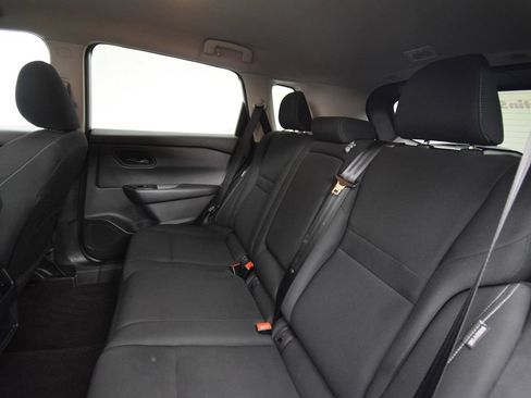 Used 2024 Nissan Rogue S AWD/4WD image 24