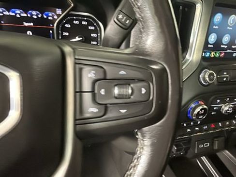 Used 2022 GMC Sierra 1500 Denali w/ Denali Premium Package AWD/4WD image 17