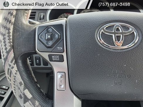 Used 2014 Toyota Tacoma PreRunner w/ SR5 Package image 13