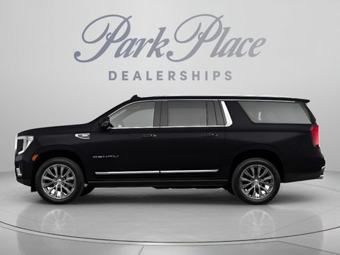 Used 2022 GMC Yukon XL Denali AWD/4WD image 2