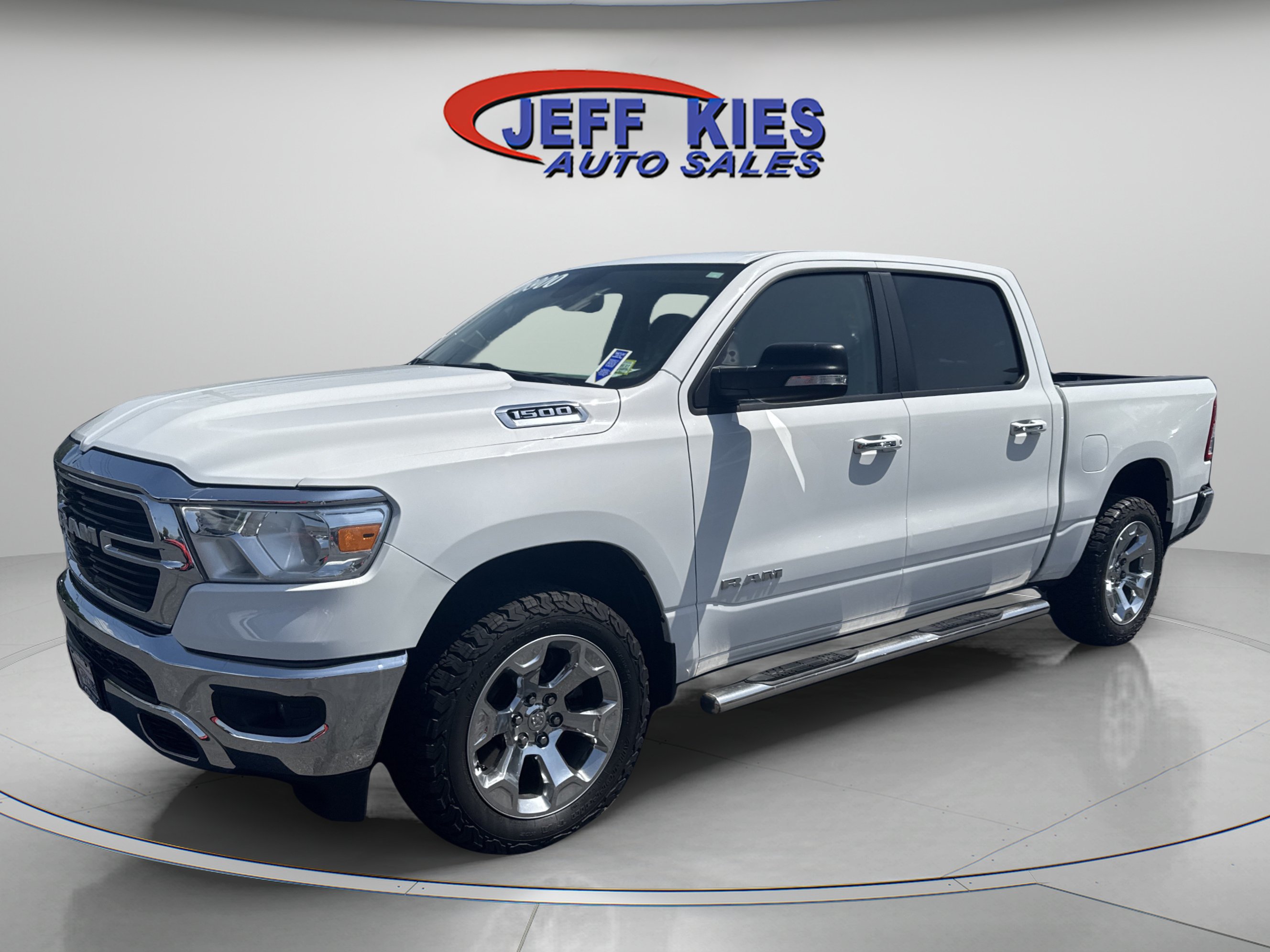 Used 2019 RAM 1500 Big Horn AWD/4WD image 1