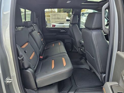 New 2026 GMC Sierra 2500 AT4 w/ AT4 Premium Plus Package AWD/4WD image 12